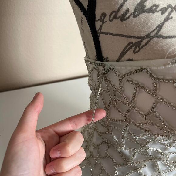 Stunning white and silver beaded gown - Picture 6 of 8